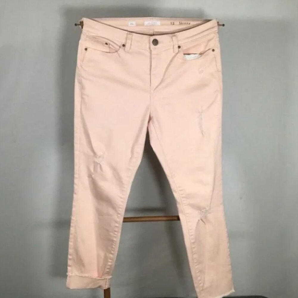 Soft pink distressed skinny Jeans